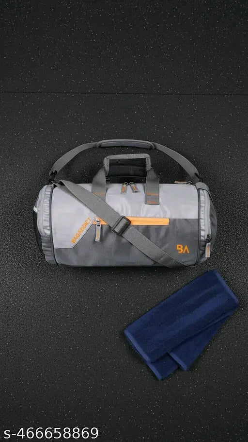 3021 gym bag/sports duffle